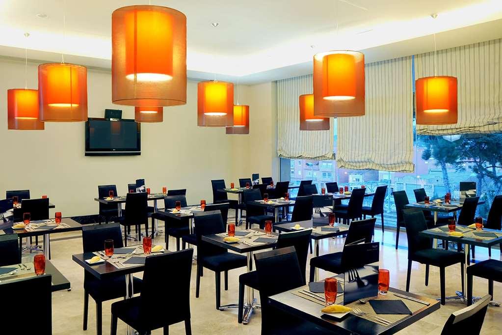 Sercotel Ciutat De Montcada Restaurang bild